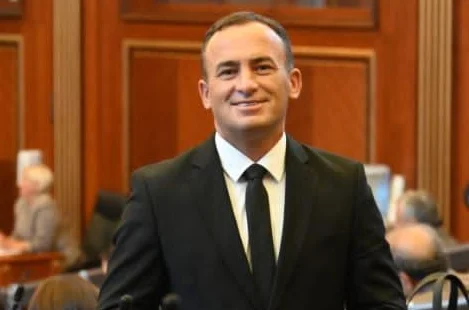 Thaçi i LVV së  Kurti i gatshëm për takime  opozita të bashkëpunojë për zgjedhjen e presidentit